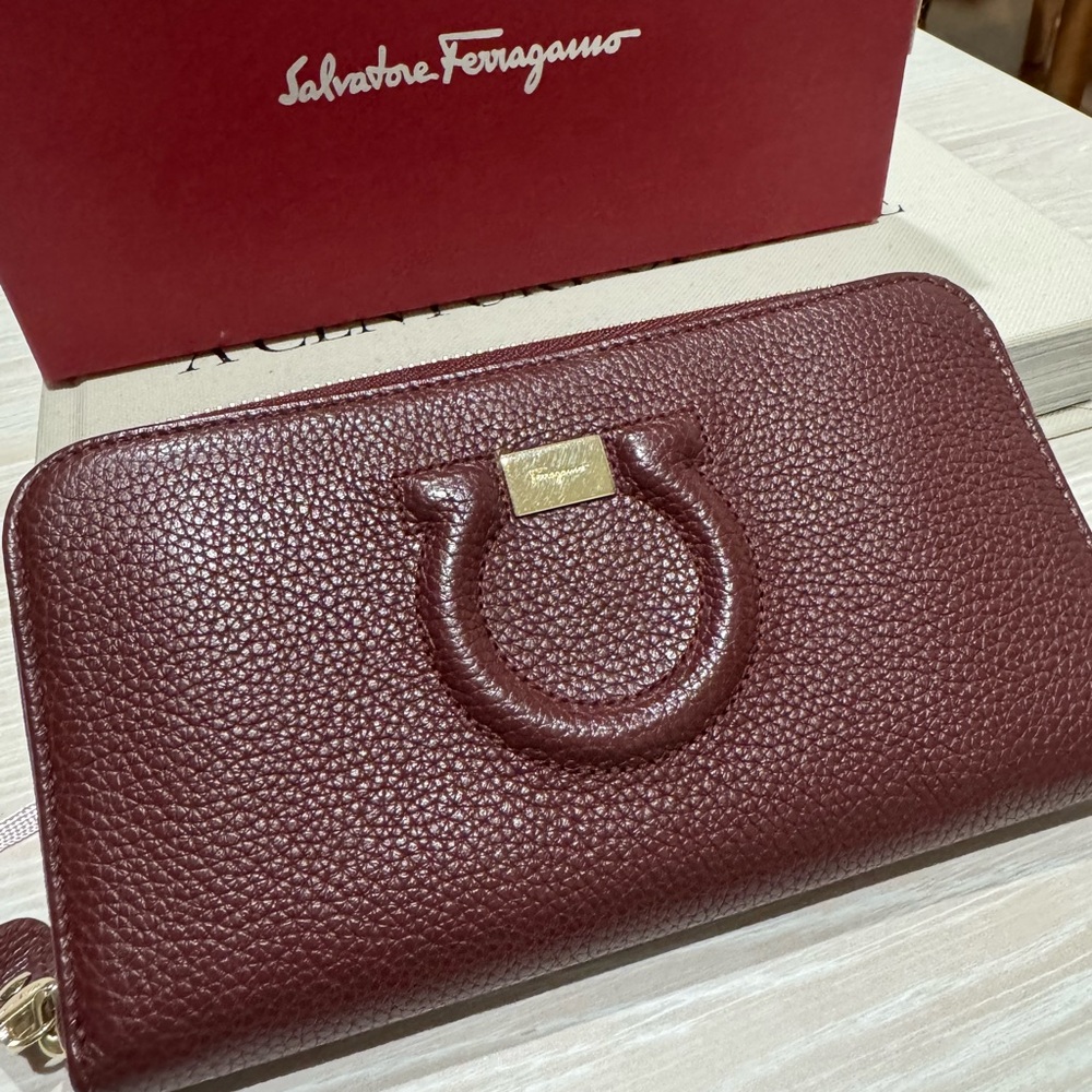 Salvatore Ferragamo Maroon Pebbled Leather Wallet